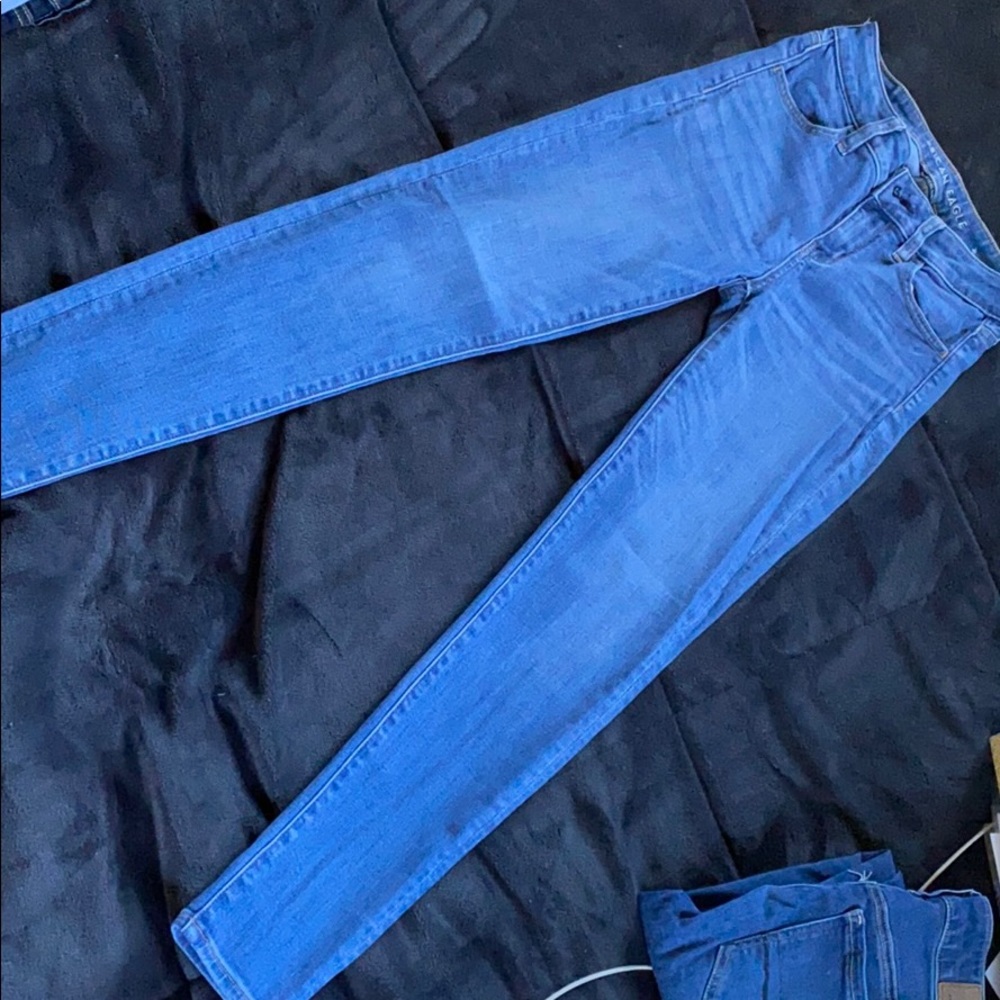 AEO JEANS